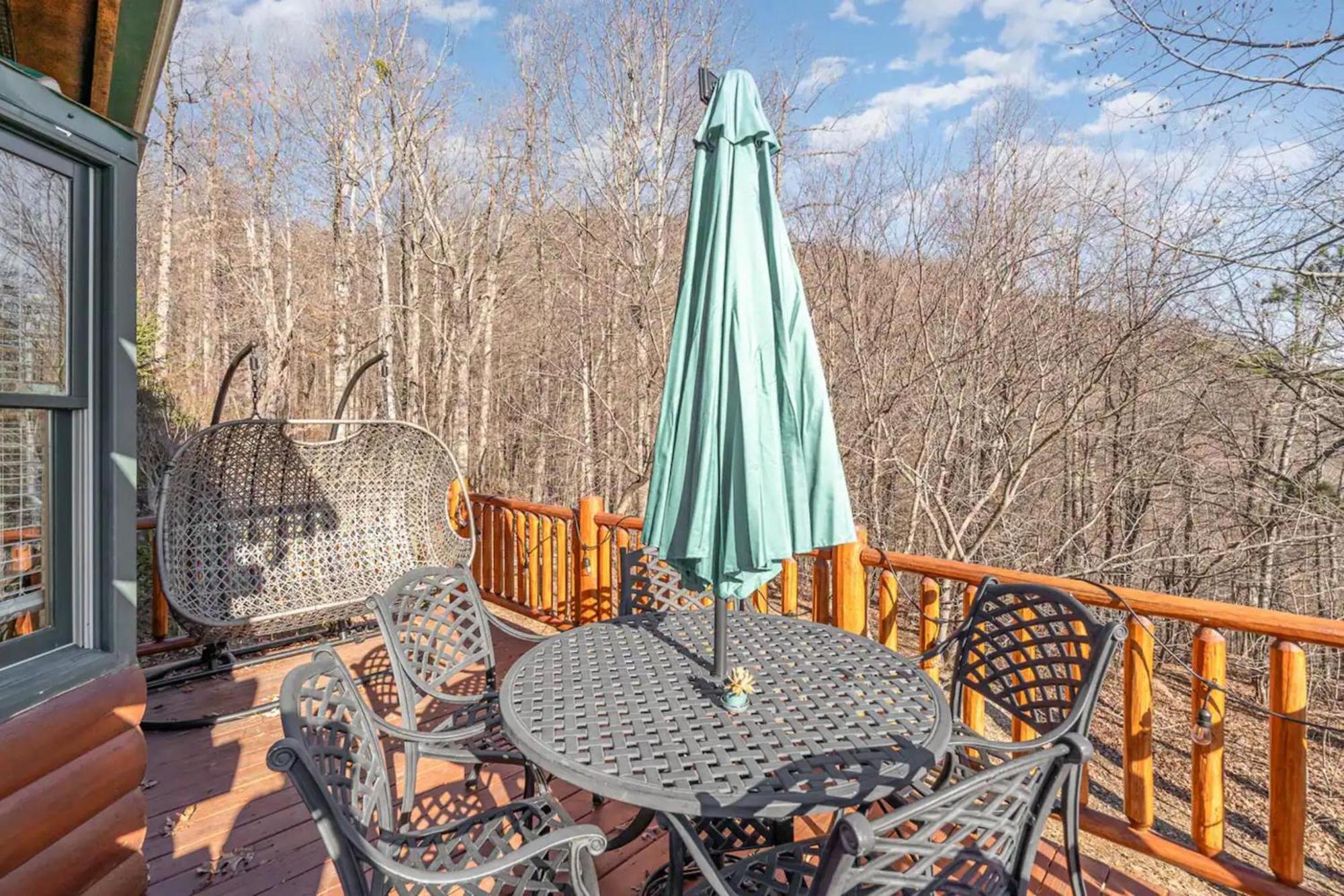 Enchanting Mountain Oasis Old Fort Exterior photo